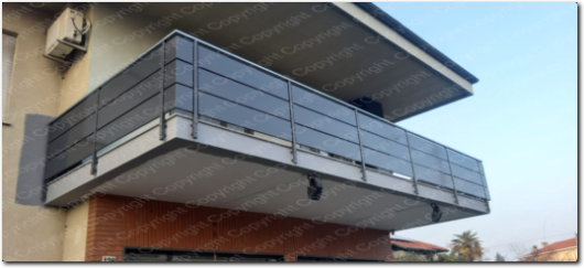 Lamiere piegate e forate a laser